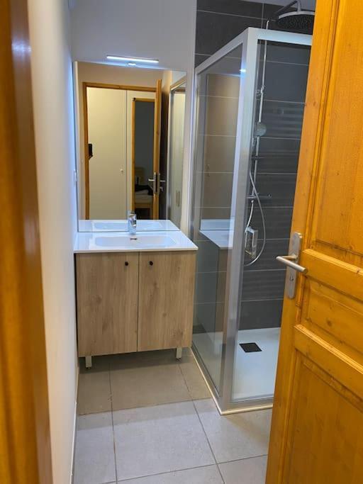 Charmant T4 Duplex Vue Montagne Луданвьел Екстериор снимка