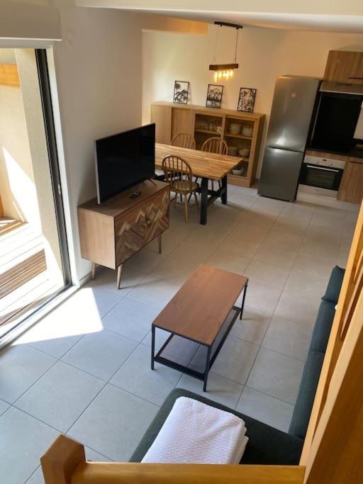 Charmant T4 Duplex Vue Montagne Луданвьел Екстериор снимка