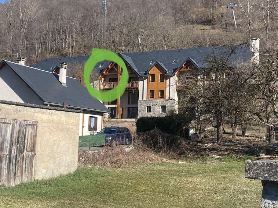 Charmant T4 Duplex Vue Montagne Луданвьел Екстериор снимка